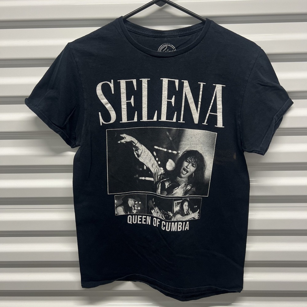 Selena Quintanilla T-Shirt Size M Medium Queen of Cumbia Graphic Tee Official — photo 3